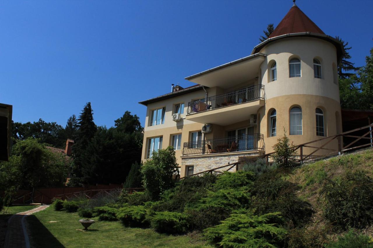 Villamerica Miskolc Bagian luar foto