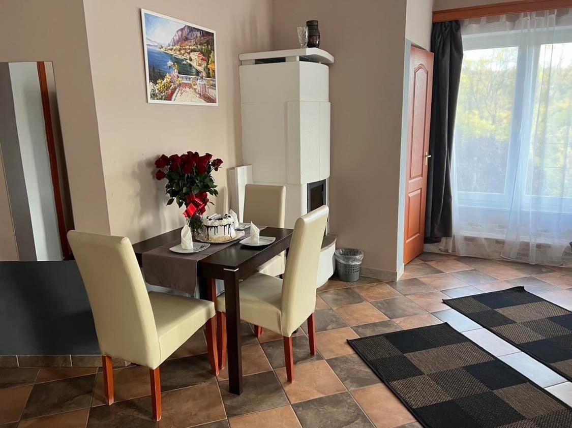 Villamerica Miskolc Bagian luar foto