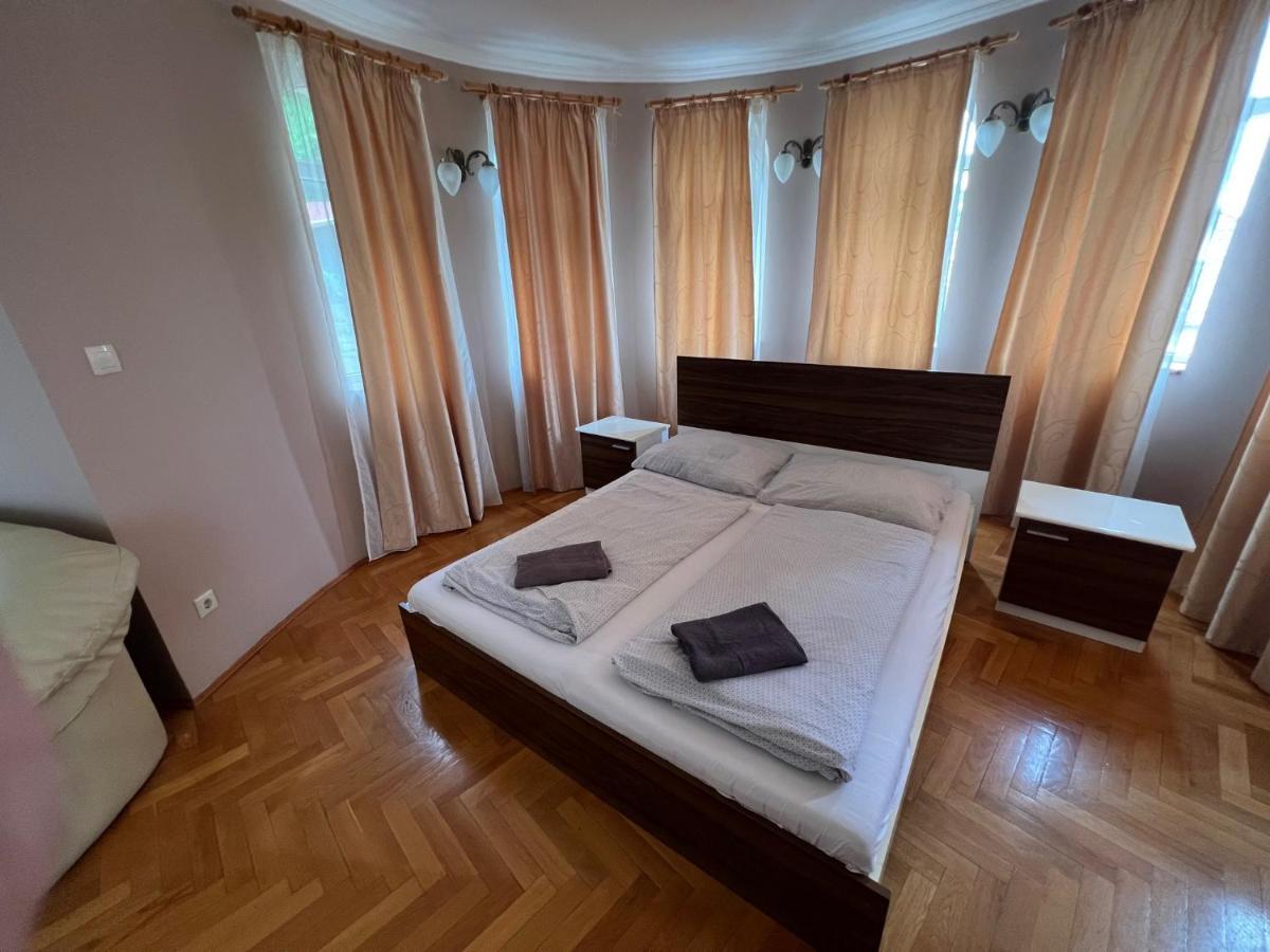 Villamerica Miskolc Bagian luar foto