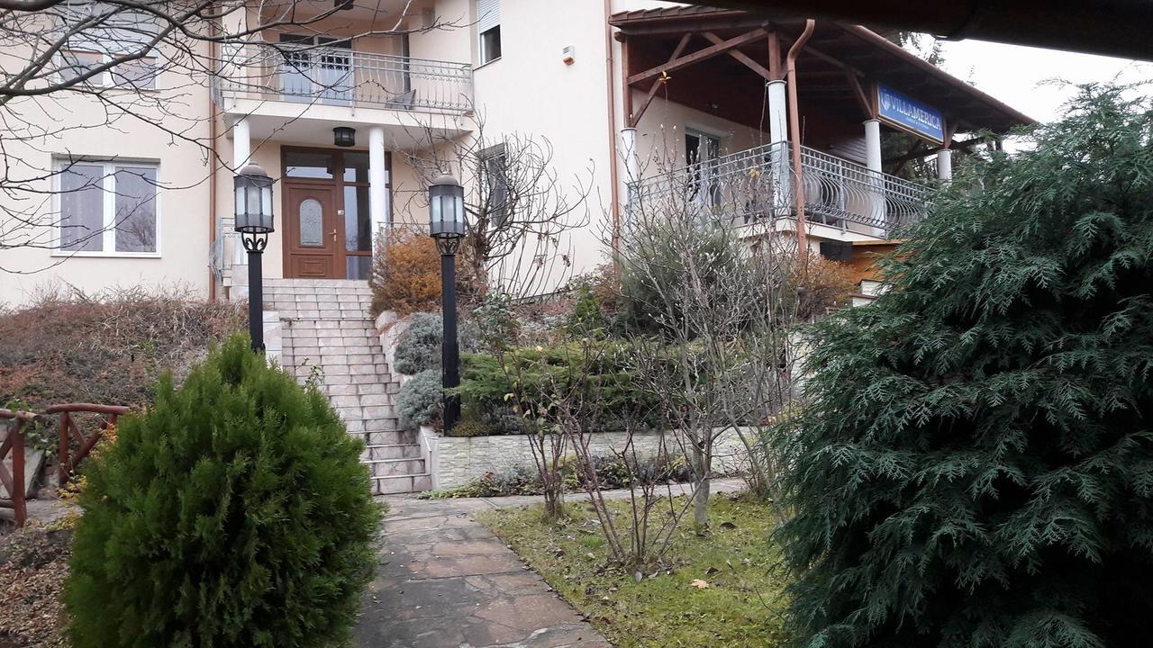Villamerica Miskolc Bagian luar foto