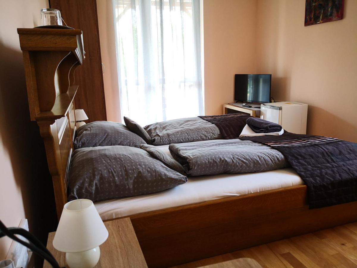 Villamerica Miskolc Bagian luar foto